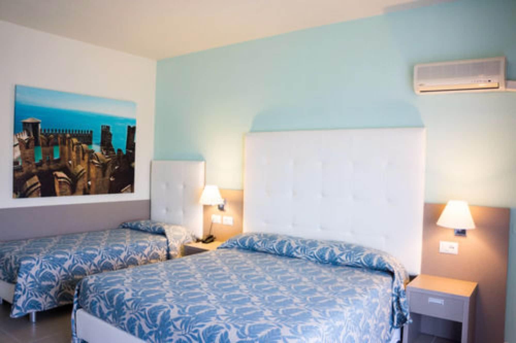 Hotel Residence Holiday Sirmione Ngoại thất bức ảnh