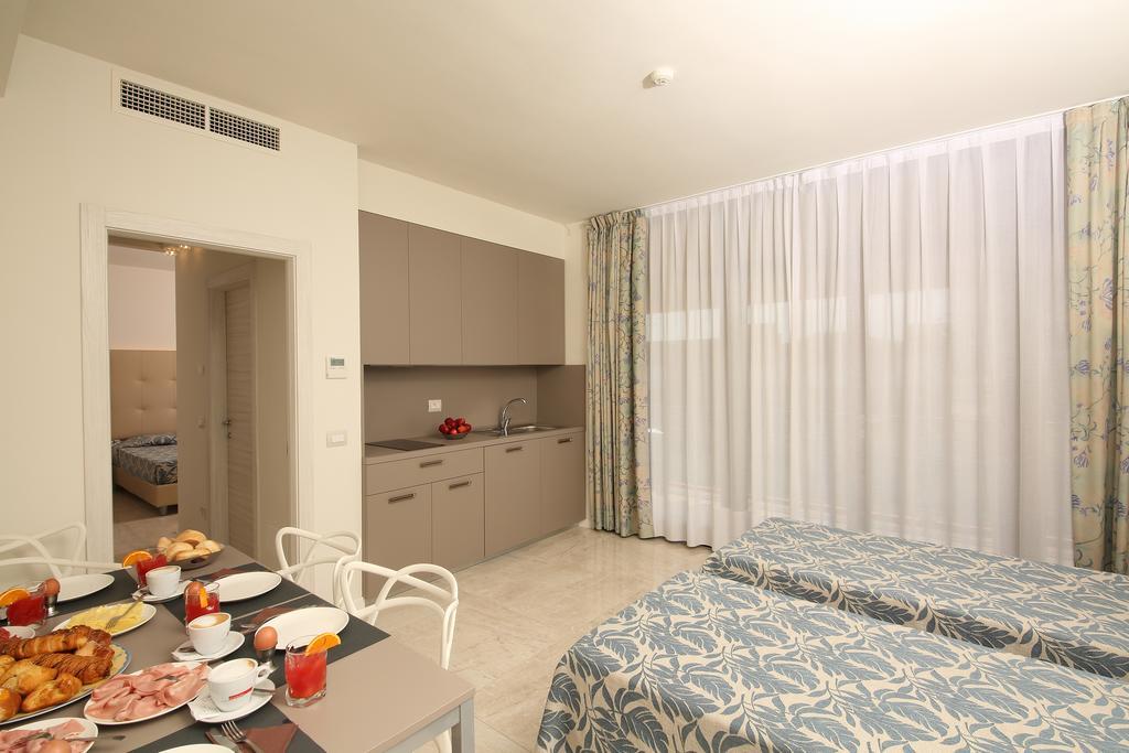 Hotel Residence Holiday Sirmione Ngoại thất bức ảnh